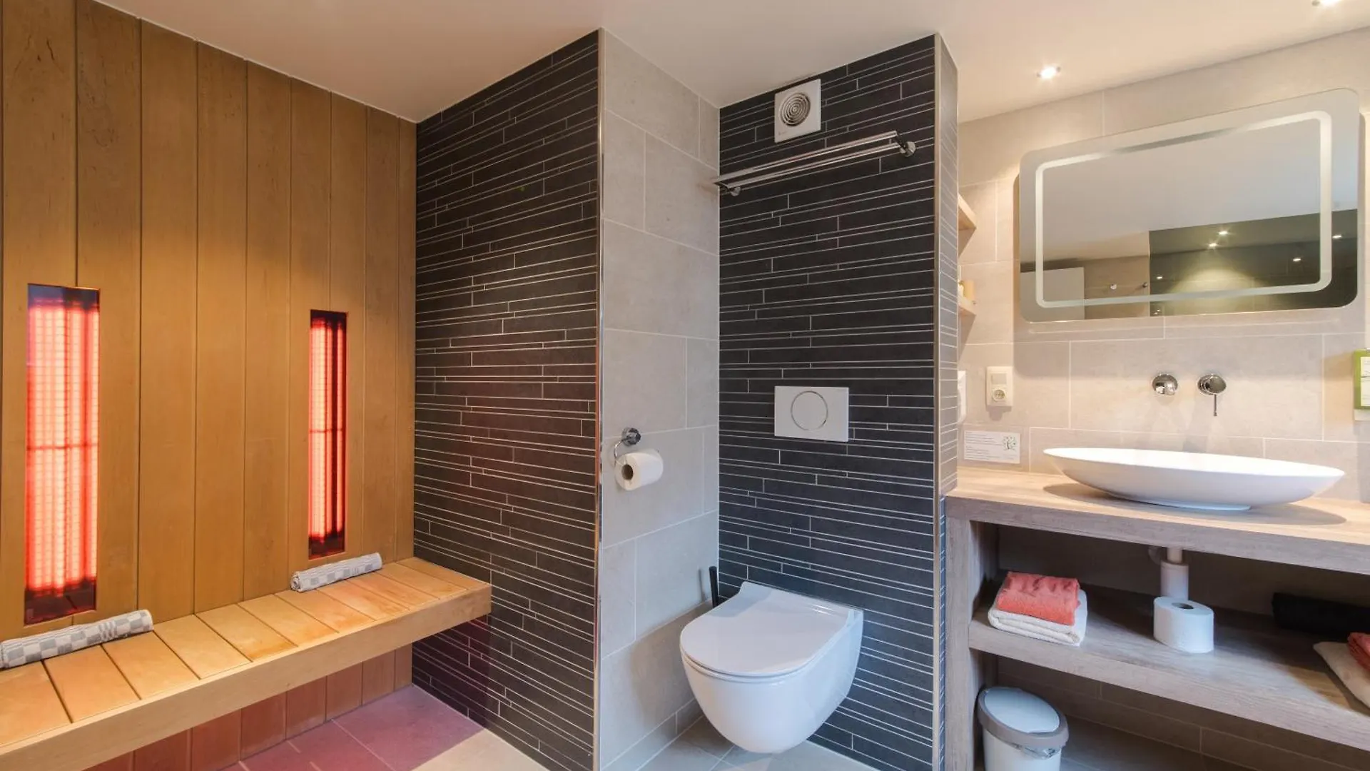מידלקרק Hotel Kristoffel - Ontbijt Inbegrepen
