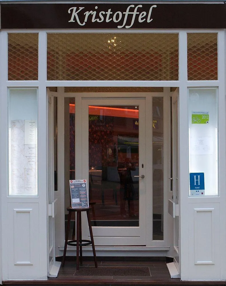 מידלקרק Hotel Kristoffel - Ontbijt Inbegrepen 3*,