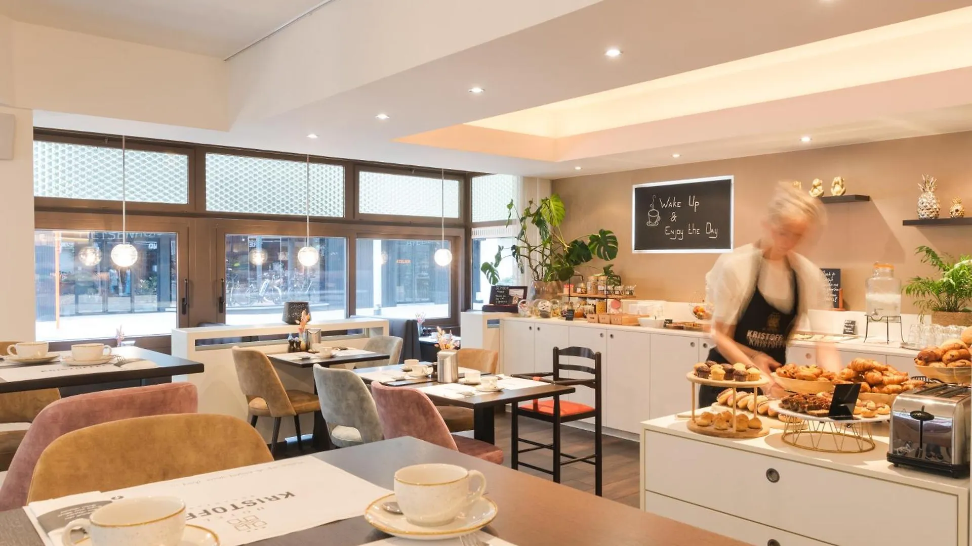 Hotel Kristoffel - Ontbijt Inbegrepen Миделкерк Бельгия